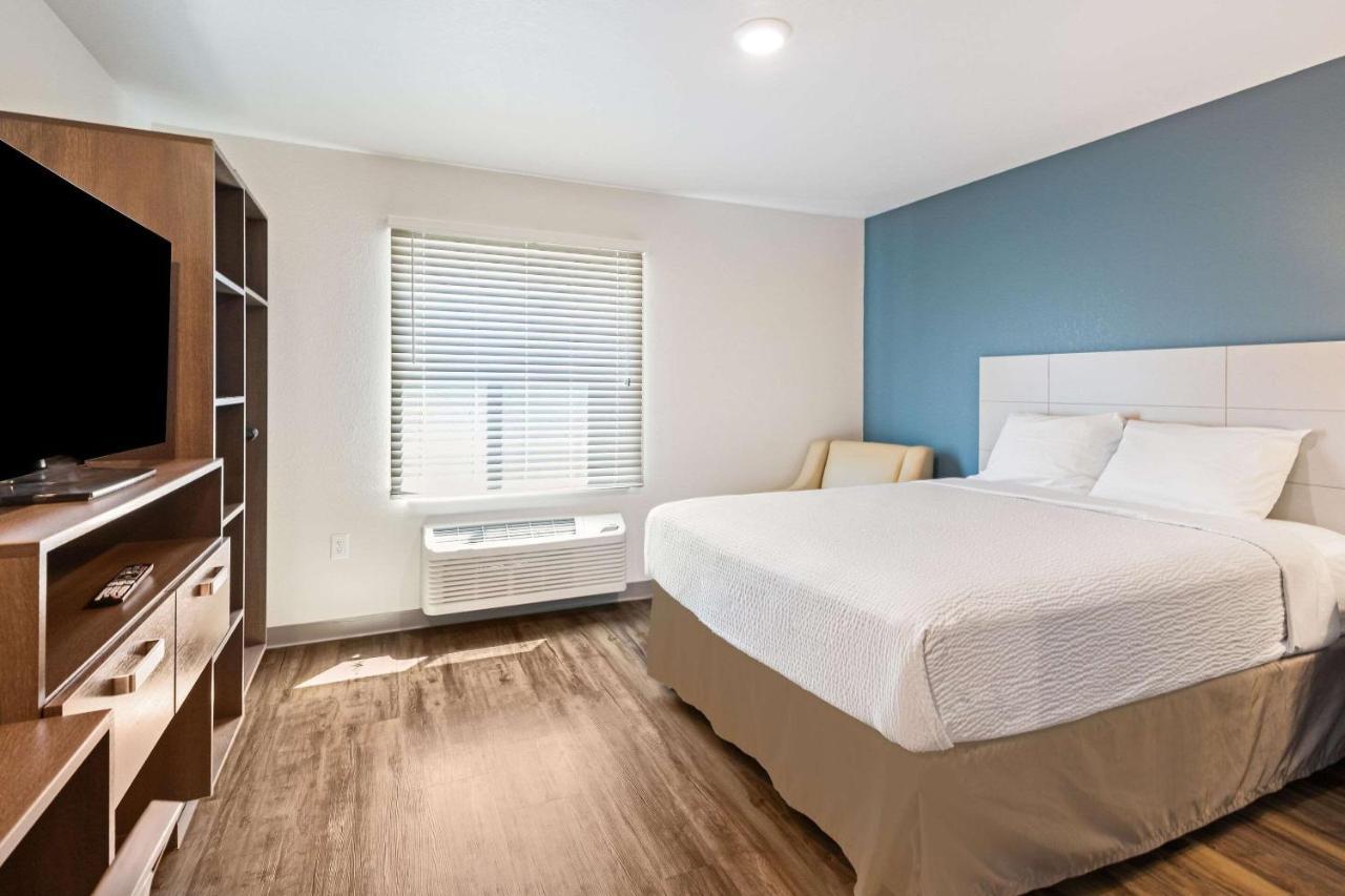 Woodspring Suites Davenport Quad Cities エクステリア 写真