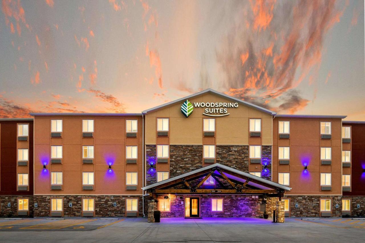 Woodspring Suites Davenport Quad Cities エクステリア 写真